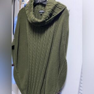 Talbots XS knit poncho hunter green